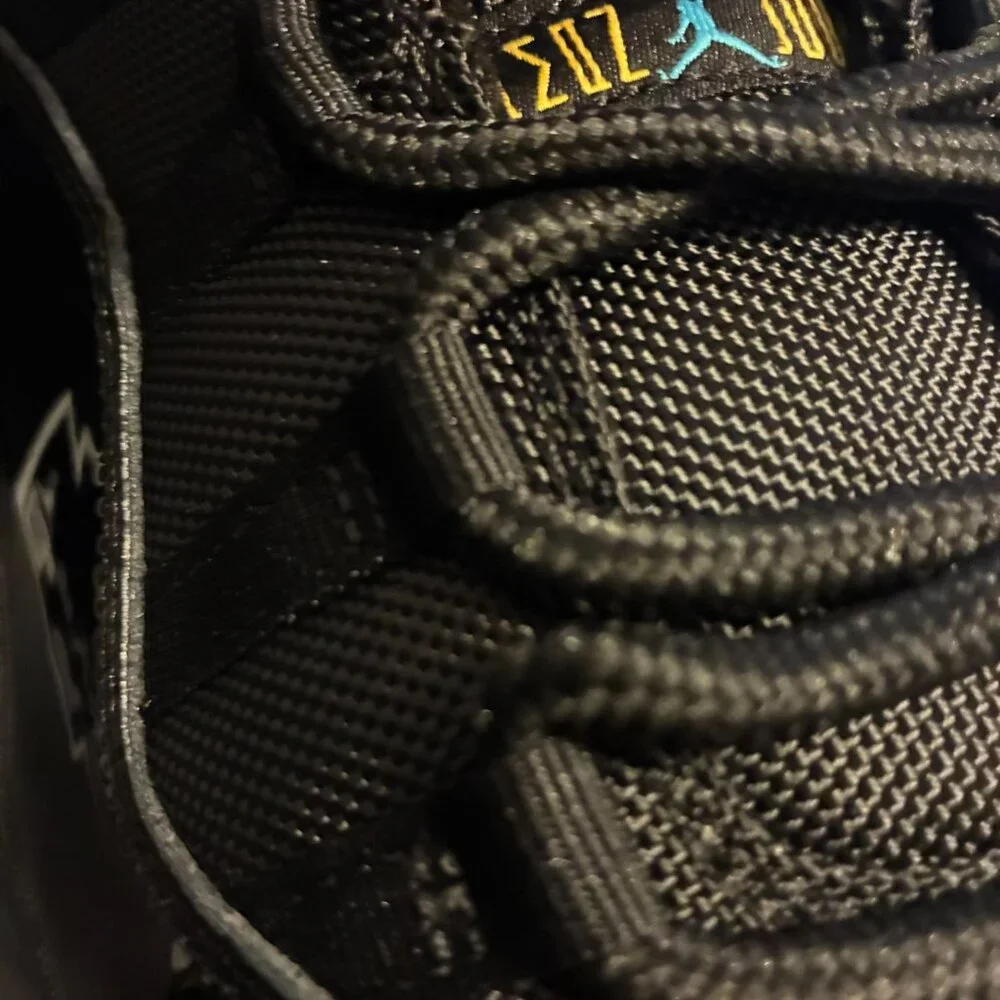 JORDAN 11 GAMMA - Picture 6 of 7